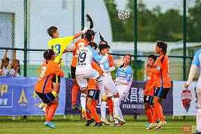 2025U18棒球触击，球棒角度怎样降低难度