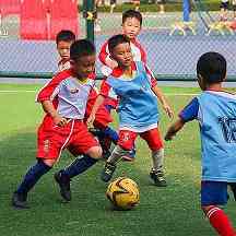2025U18棒球触击，球棒角度怎样降低难度