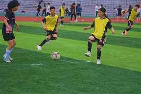 2025U20欧洲杯决赛回看，接近成年阶段的比赛要求有何不同？