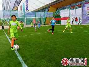 足球比赛中的无球跑动：没有触球也能改变进攻